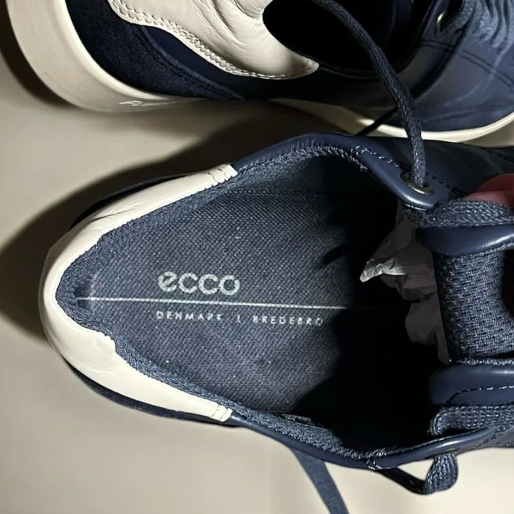 Ecco street lite